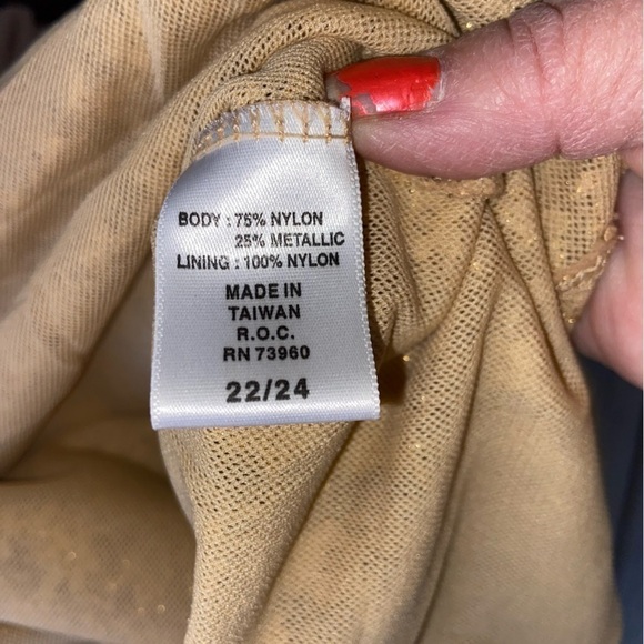 Avenue X gold lace sparkling top with scalloped wide vee neckline. 3/4 sleeves - Picture 8 of 8